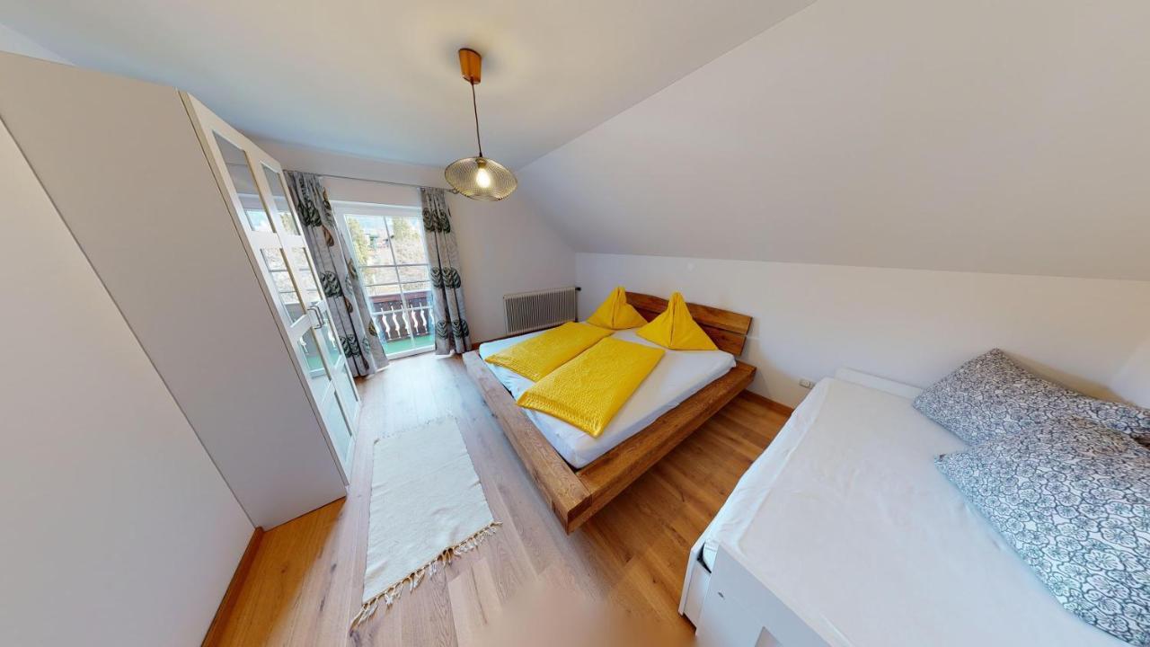 Apartementhaus Schoendorfer ชตรอเบิล ภายนอก รูปภาพ
