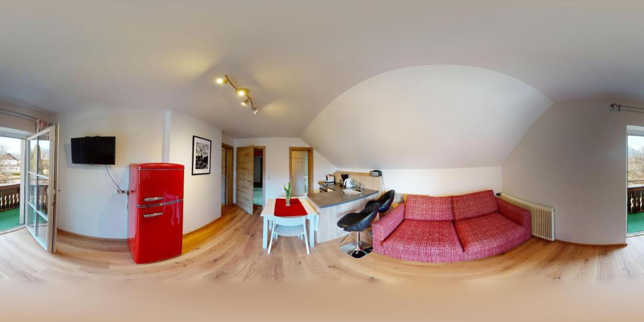 Apartementhaus Schoendorfer ชตรอเบิล ภายนอก รูปภาพ