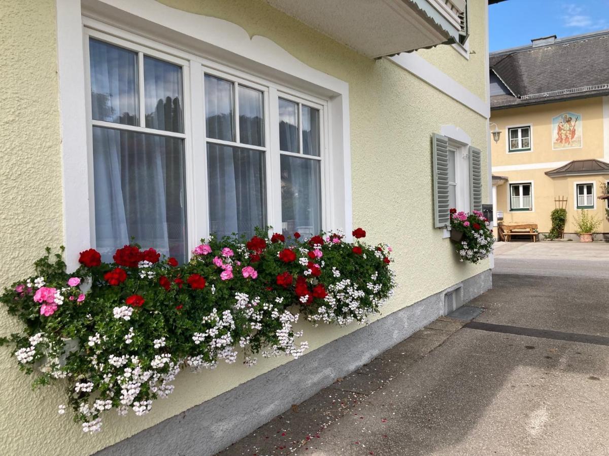 Apartementhaus Schoendorfer ชตรอเบิล ภายนอก รูปภาพ