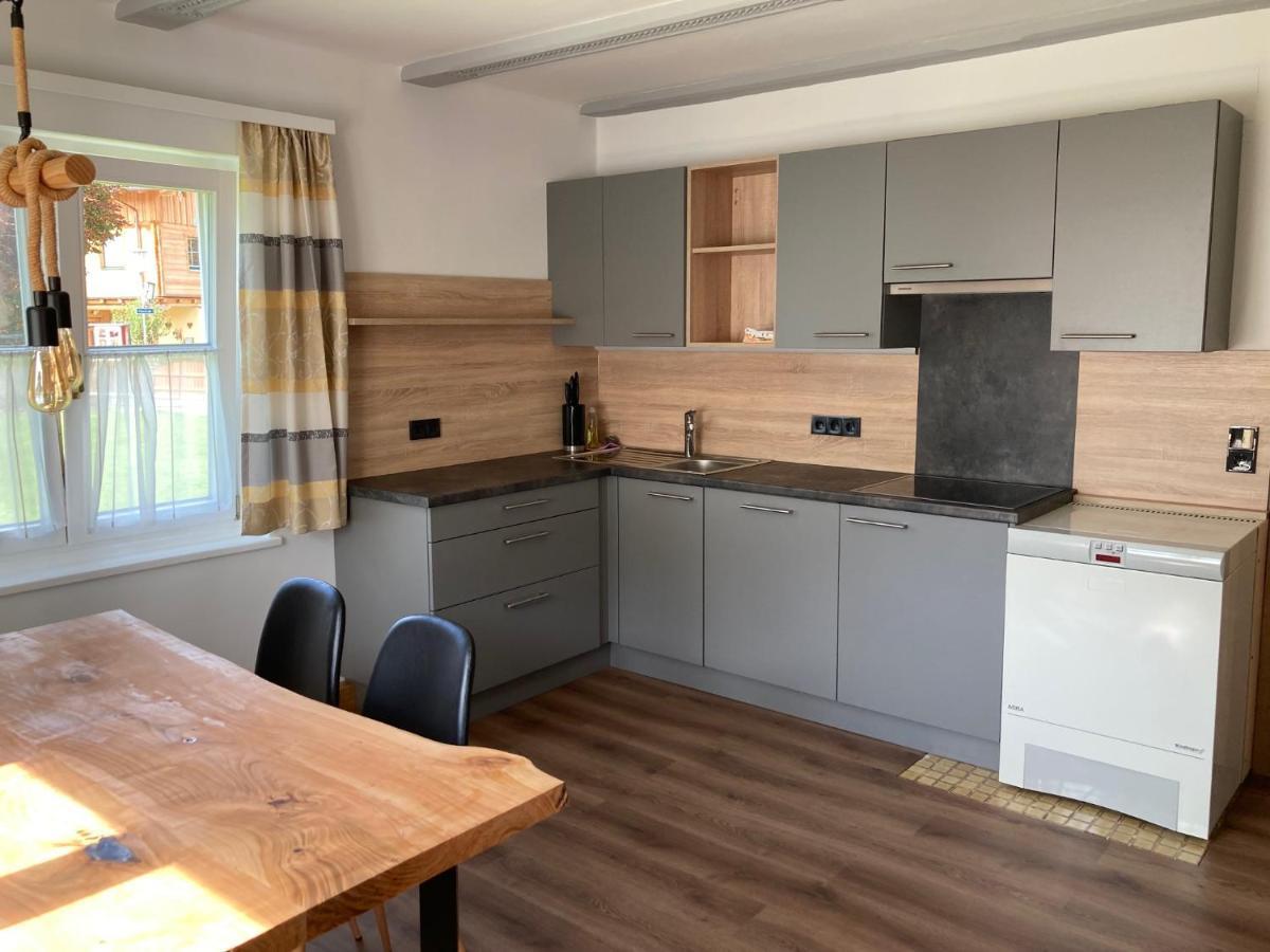 Apartementhaus Schoendorfer ชตรอเบิล ภายนอก รูปภาพ