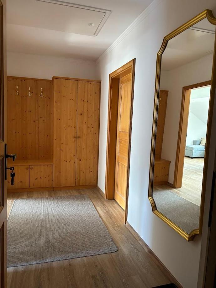 Apartementhaus Schoendorfer ชตรอเบิล ภายนอก รูปภาพ